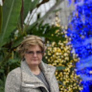 Meet your Posher, Connie